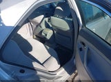 Toyota Camry Le 4T1BE46K19U403173 снимка