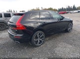 Volvo Xc60 T5 R-Design YV4102RM6M1741238 fotografie