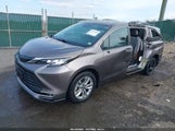 Toyota Sienna Xle 5TDJRKEC5NS091036 photo