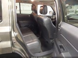 Jeep Patriot High Altitude Edition 1C4NJRFB1GD557776 fotografie