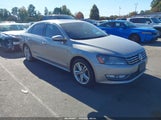 Volkswagen Passat 2.0L Tdi Sel Premium 1VWCN7A35CC013486 photo