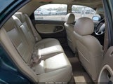 Mazda 626 Es/Lx-V6 1YVGE22D0V5626390 photo