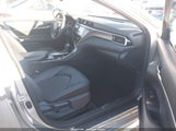 Toyota Camry Se 4T1B11HK1JU129002 photo