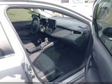 Toyota Corolla Le JTDEPMAEXNJ214045 снимка