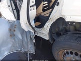 Toyota Rav4 Le JTMF1RFV7KJ015798 снимка