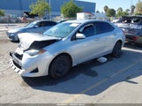 Toyota Corolla Le 5YFBURHE5JP815206 снимка