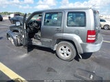 Jeep Liberty Sport 1C4PJLAK7CW168586 fotografie