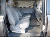 Toyota Sienna Xle 8 Passenger 5TDYZ3DCXJS960830 fotografie