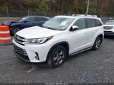 Toyota Highlander Limited Platinum 5TDDZRFH9JS843492 снимка