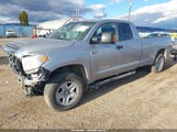 Toyota Tundra Sr5 5.7L V8 5TFCY5F12EX016377 fotografie