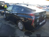 Toyota Prius Two JTDKBRFUXG3530759 снимка