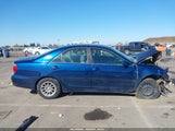 Toyota Camry Le JTDBE32K463038462 снимка