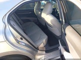 Toyota Camry Se 4T1B11HK2JU108174 photo