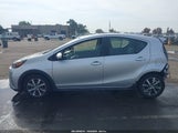 Toyota Prius C Three JTDKDTB30J1619716 снимка
