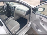 Toyota Corolla Le 2T1BU4EE5DC006817 fotografie