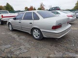 Ford Taurus Sho 1FABP54Y8KA242717 снимка