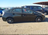 Toyota Prius Five JTDKN3DU1C5526542 photo