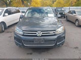 Volkswagen Touareg Hybrid WVGFG9BP6BD002363 photo