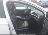Buick Envision Essence LRBFX1SAXJD081227 снимка