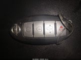Nissan Pathfinder Sv 5N1DR2MNXKC632803 снимка