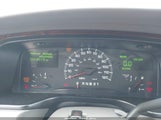 Lincoln Town Car Executive 1LNHM81W9YY820577 снимка