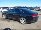 Volkswagen Passat 2.0L Tdi Sel Premium 1VWCV7A37FC108300 photo