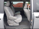 Toyota Sienna L 7 Passenger 5TDZZ3DC1JS940213 снимка