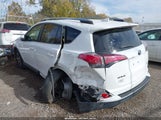 Toyota Rav4 Xle JTMWFREVXJJ168015 photo
