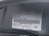 Lincoln Town Car Signature 1LNHM82W6XY617045 снимка