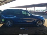 BMW X5 xDrive40I 5UXCR6C04N9N13223 fotografie