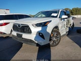 Toyota Highlander Xle 5TDGZRAH2NS550589 fotografie