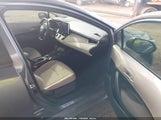 Toyota Corolla Le JTDEPRAE2LJ112314 снимка