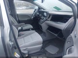 Toyota Sienna Le 8 Passenger 5TDKZ3DC8HS843828 снимка