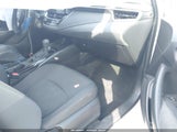 Toyota Corolla Le JTDEPMAE7N3016012 снимка