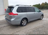 Toyota Sienna Le V6 5TDKK3DCXBS029191 снимка