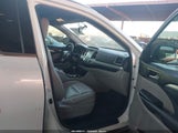 Toyota Highlander Xle V6 5TDKKRFH8FS081825 photo