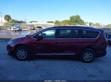 Chrysler Pacifica Touring L 2C4RC1BG2LR125218 снимка