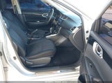 Nissan Sentra Sv 3N1AB7AP1HY344962 снимка