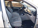 Toyota Highlander Xle 5TDJZRFH2HS393374 снимка
