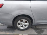 Toyota Sienna Le 8 Passenger 5TDKZ3DC3HS875120 снимка