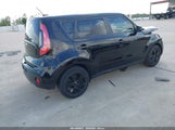 Kia Soul KNDJN2A20J7893751 fotografie