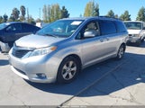 Toyota Sienna Le V6 8 Passenger 5TDKK3DC7CS204594 снимка