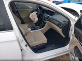 Honda Accord Lx 1HGCR2F33DA200131 снимка