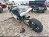 Suzuki Gsx-R750 K JS1GR7JA652106589 снимка
