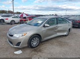 Toyota Camry Le 4T4BF1FK1ER370574 снимка