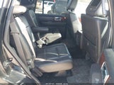 Lincoln Navigator 5LMJJ2J50BEJ01044 fotografie