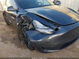 Tesla Model Y Long Range Dual Motor All-Wheel Drive 5YJYGDEE2MF286029 fotografie
