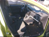 Toyota Corolla Im JTNKARJEXHJ529087 снимка