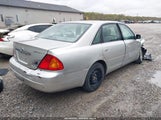 Toyota Avalon Xl 4T1BF28B12U201163 снимка