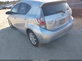 Toyota Prius C Three JTDKDTB3XD1555401 снимка